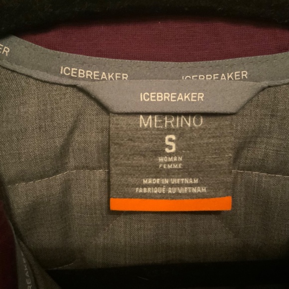 Icebreaker transition jacket. SMALL. Poppy pink with soft grey lining. - Picture 4 of 4